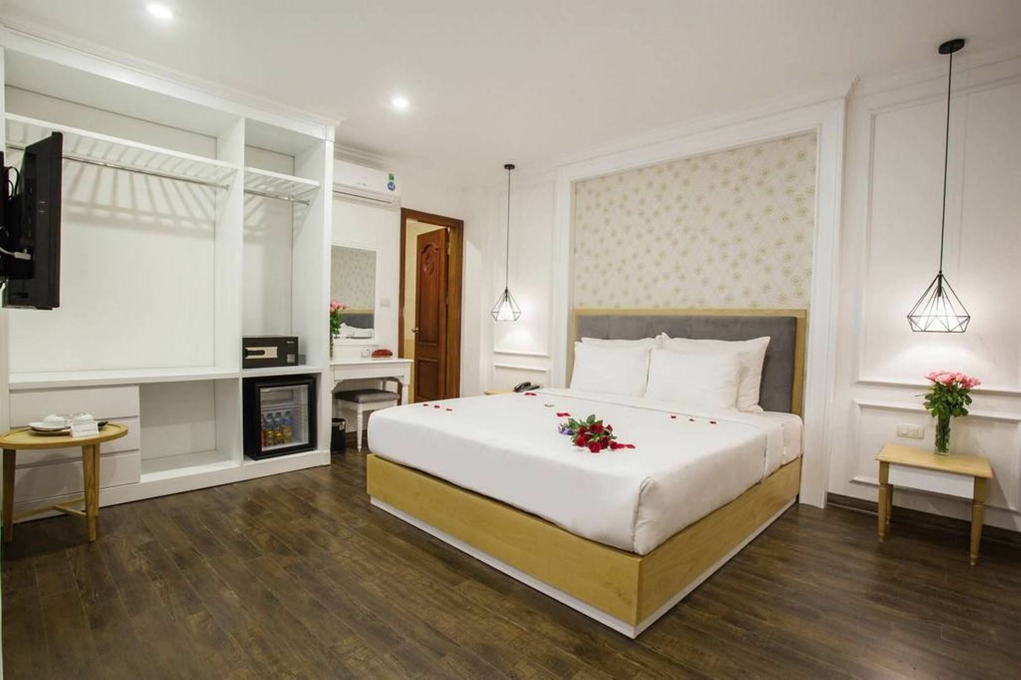 Hanoi A83 Hotel ภายนอก รูปภาพ