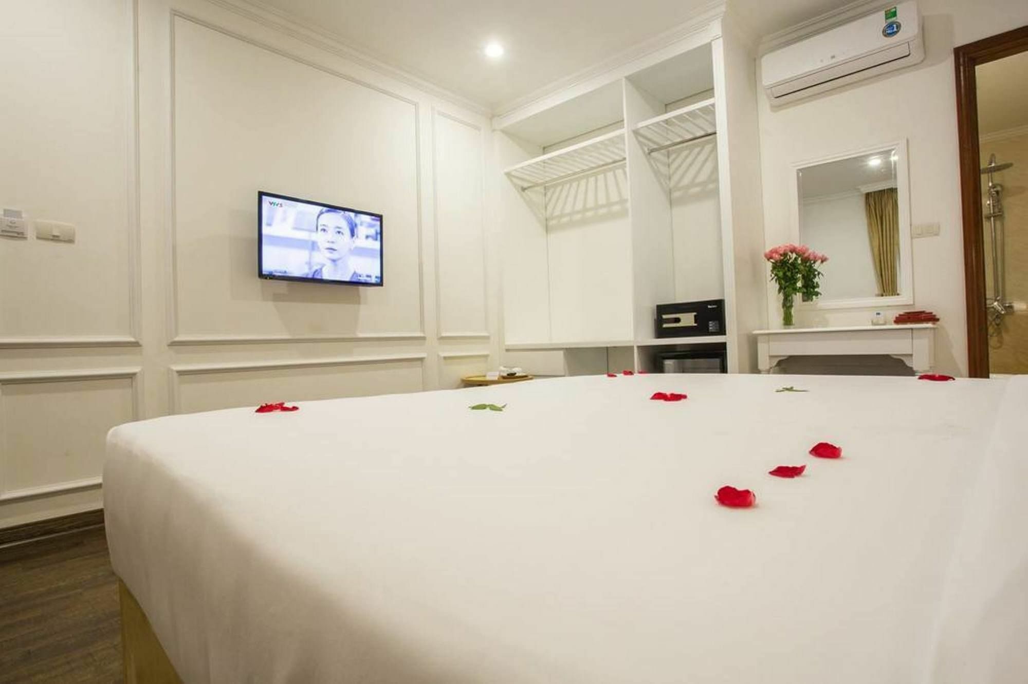 Hanoi A83 Hotel ภายนอก รูปภาพ